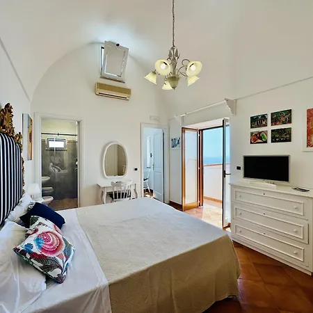 Nyaraló Yourhome - La Casa Di Anita