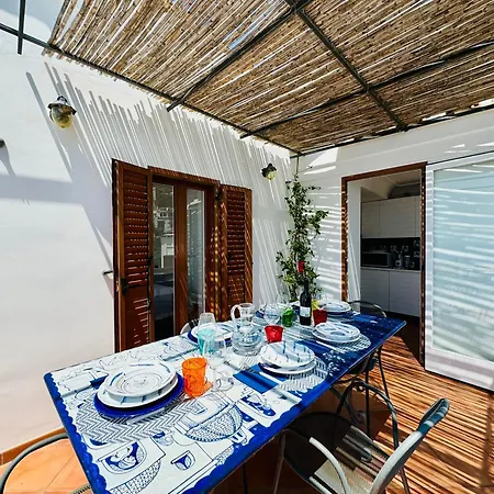 Yourhome - La Casa Di Anita Nyaraló